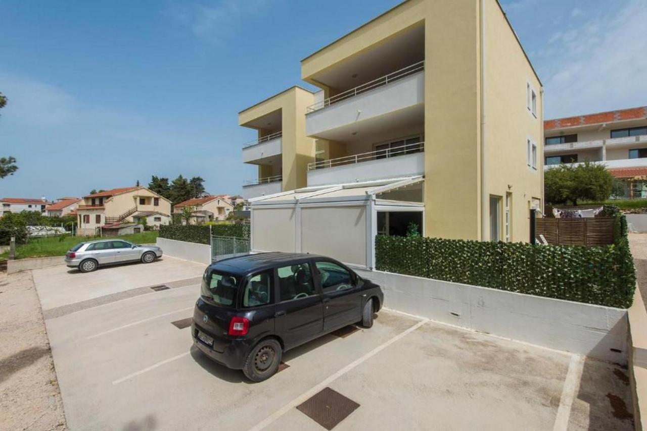 Apartments Villa Ema Zara Esterno foto