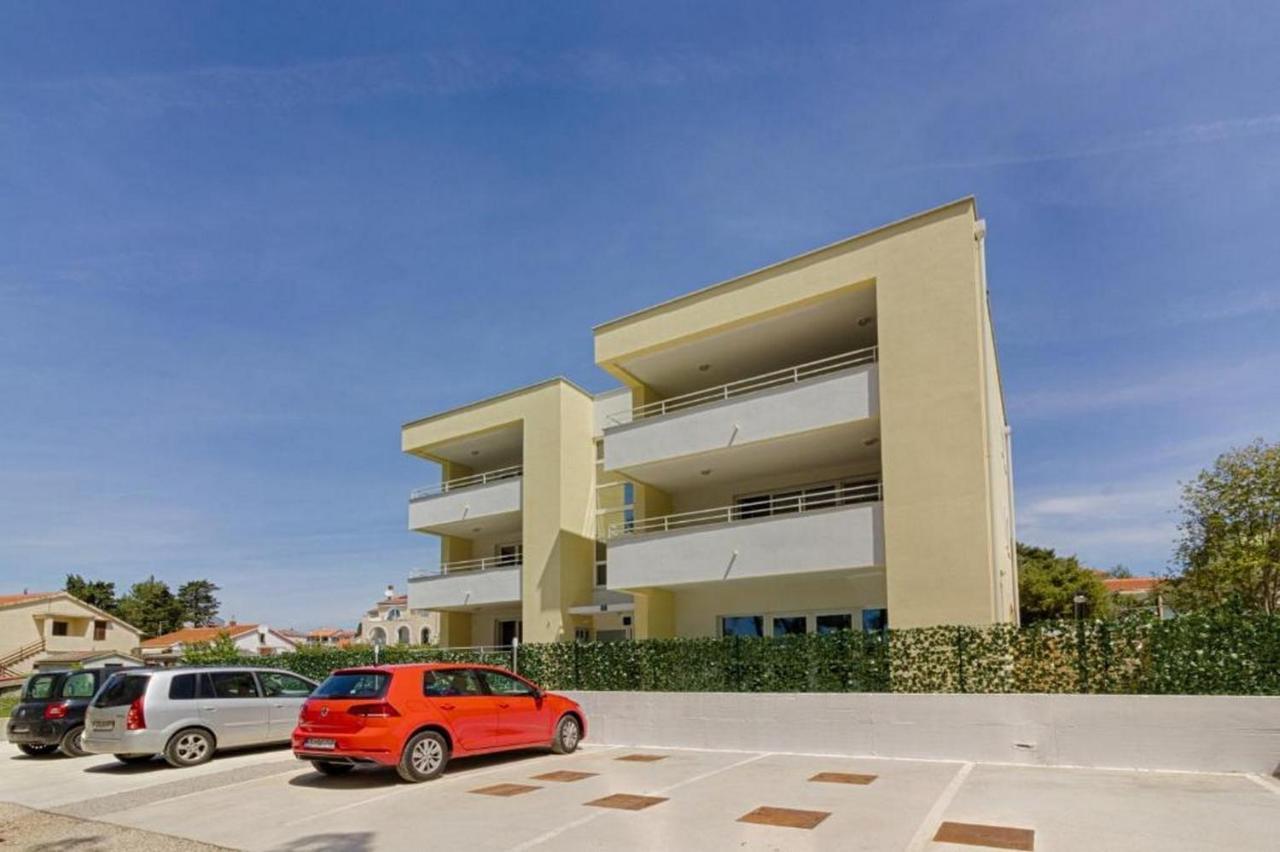 Apartments Villa Ema Zara Esterno foto